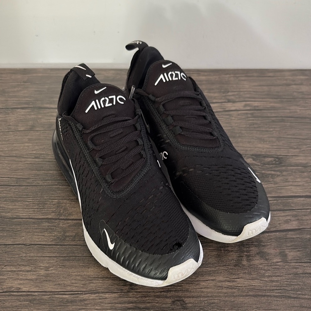 Nike Air Max 270
